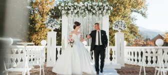 wedding limousine​